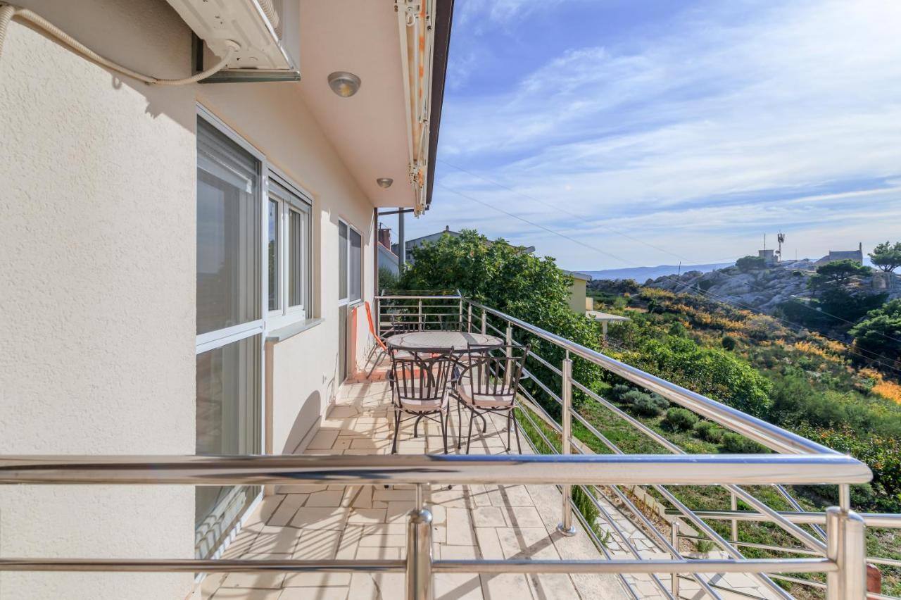Pikolo Apartments Omis Tice Buitenkant foto