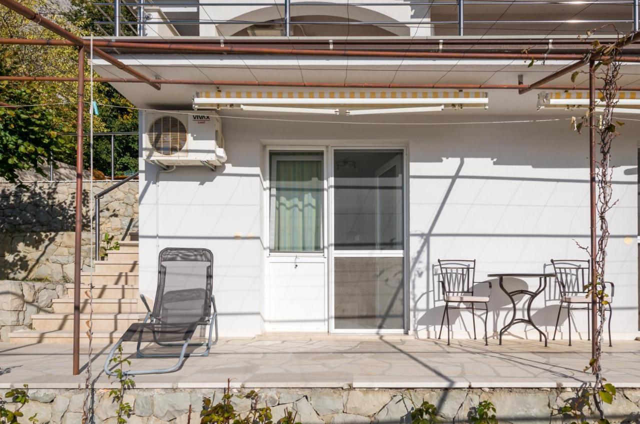 Pikolo Apartments Omis Tice Buitenkant foto