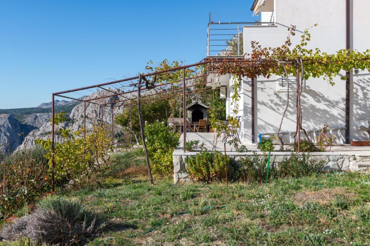 Pikolo Apartments Omis Tice Buitenkant foto